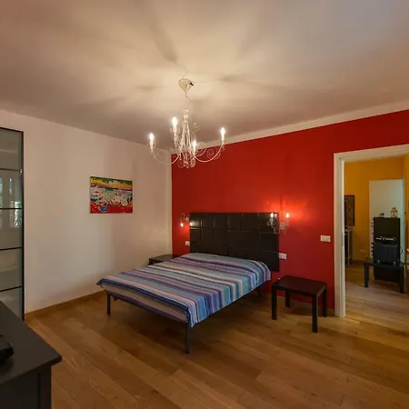 Holiday home Il Pozzo E L'ulivo - Just 200 Meters From The Metro - Catania