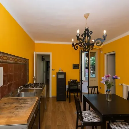 Il Pozzo E L'ulivo - Just 200 Meters From The Metro - * Catania